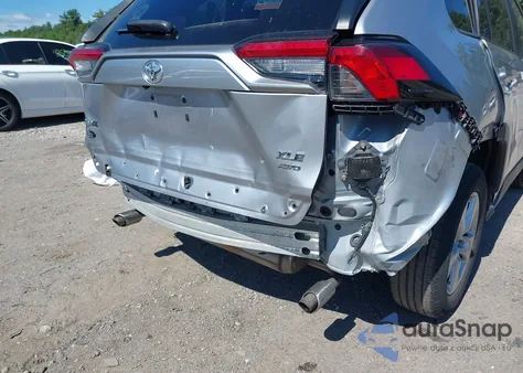 2021 Toyota Rav4 Xle из США, поврежденный, VIN 2T3P1RFV7MC152606